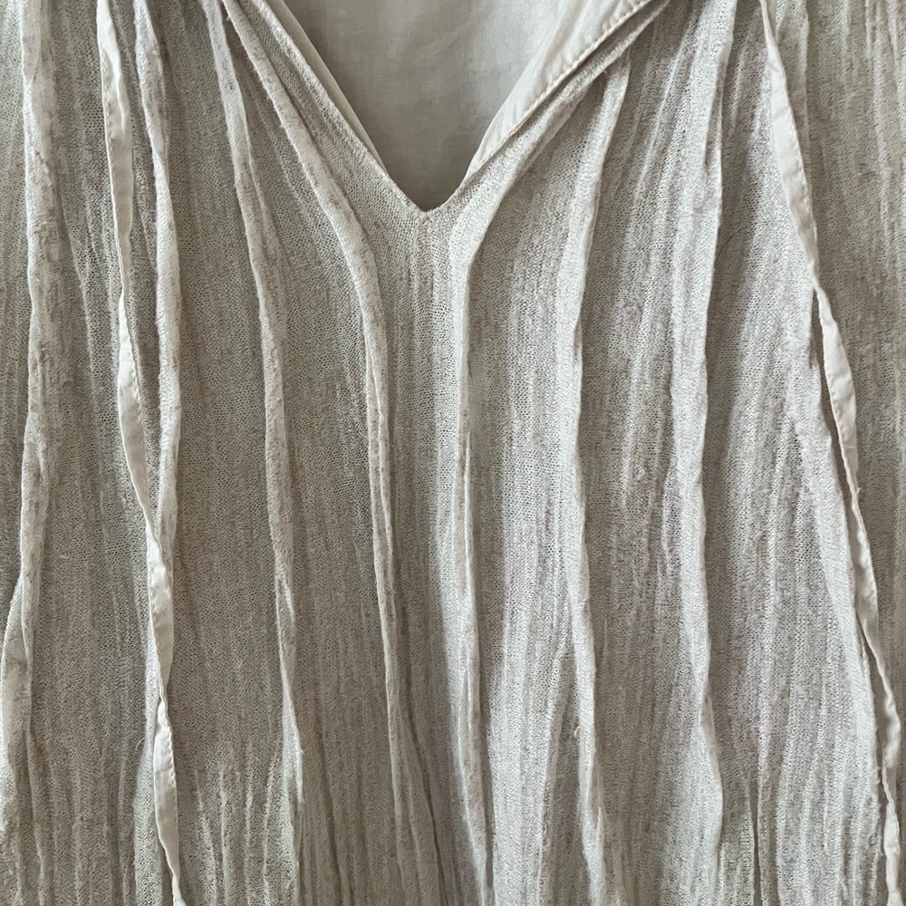 💥BOGO💥 Anthropologie Meadow Rue Beige Top. Size L - Picture 2 of 3